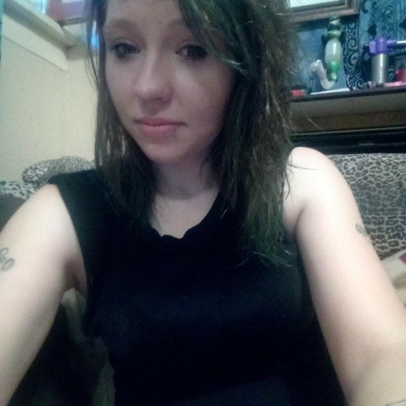 Meet your Posher, Clarissa - Picture 8 of 15